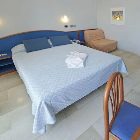 アパートホテル Torretta